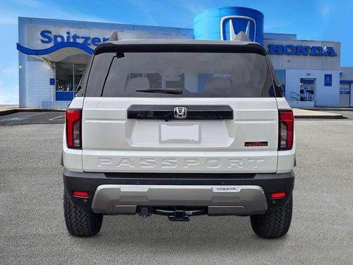 Platinum White Pearl 2026 Honda Passport TrailSport Elite