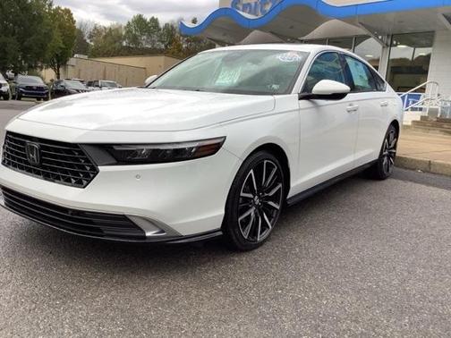 2023 Honda Accord Hybrid Touring