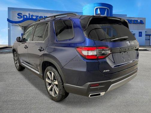 2025 Honda Pilot Elite