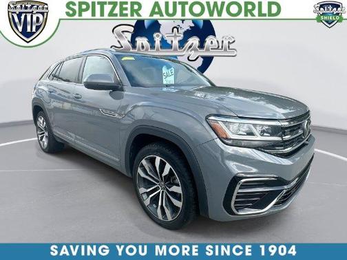 Pure Gray 2021 Volkswagen Atlas Cross Sport 3.6L V6 SEL Premium R-Line