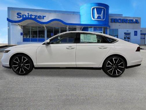 Platinum White Pearl 2026 Honda Accord Hybrid Touring