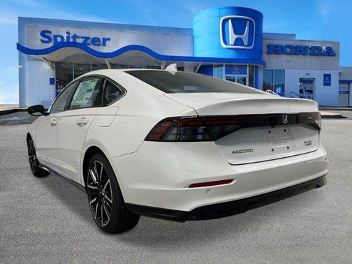 Platinum White Pearl 2026 Honda Accord Hybrid Touring