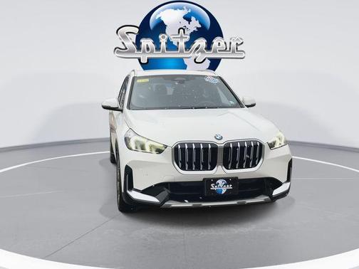 2025 BMW X1 xDrive28i