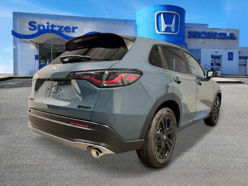 Pearl 2027 Honda HR-V Sport