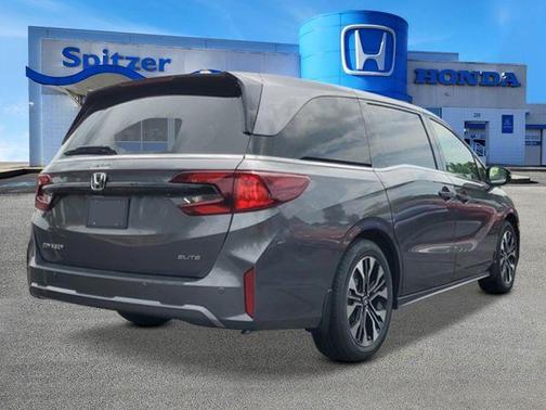 Modern Steel Metallic 2026 Honda Odyssey Elite