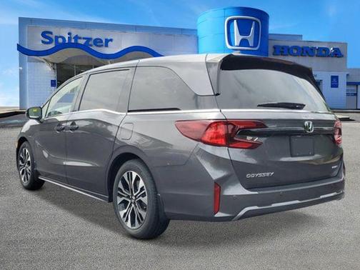 Modern Steel Metallic 2026 Honda Odyssey Elite