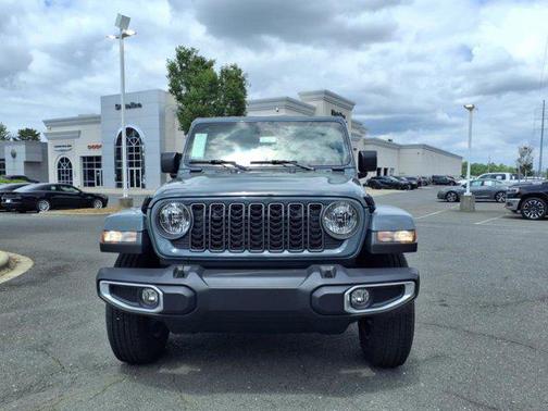2025 Jeep Gladiator Sport S
