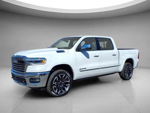 Ivory White Tri-Coat Pearlcoat 2025 RAM 1500 Limited