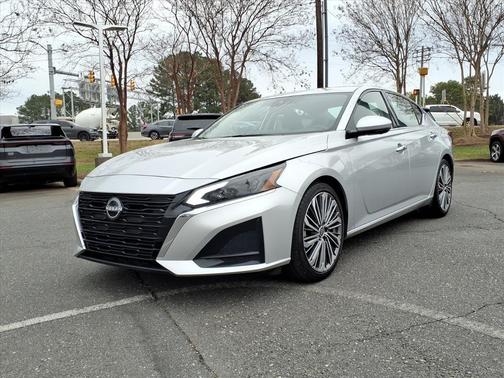 2024 Nissan Altima 2.5 SL