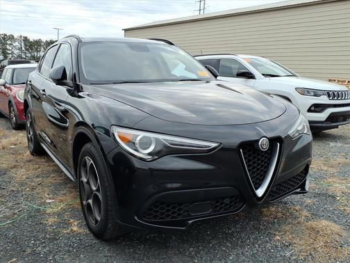 2018 Alfa Romeo Stelvio Sport