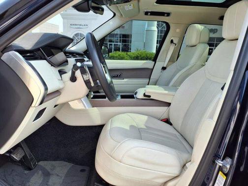 2023 Land Rover Range Rover P400 SE
