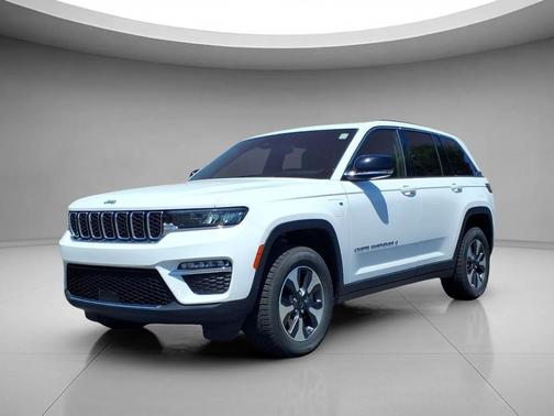 Bright White Clearcoat 2024 Jeep Grand Cherokee 4xe Base