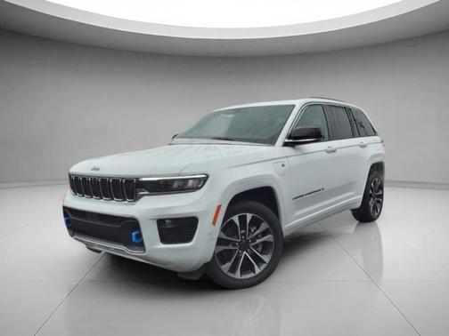 Bright White Clearcoat 2024 Jeep Grand Cherokee 4xe Overland