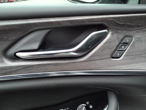Silver Zynith 2024 Jeep Grand Cherokee 4xe Overland