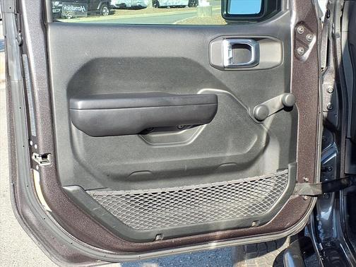 2020 Jeep Wrangler Sport