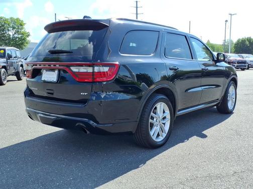 DB Black Clearcoat 2024 Dodge Durango GT Plus