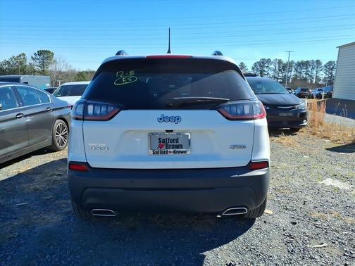 2022 Jeep Cherokee Latitude Lux