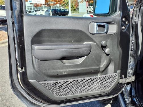 2022 Jeep Wrangler Sport S