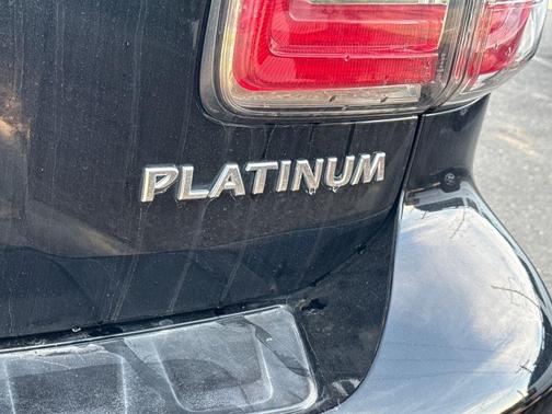 2019 Nissan Armada Platinum