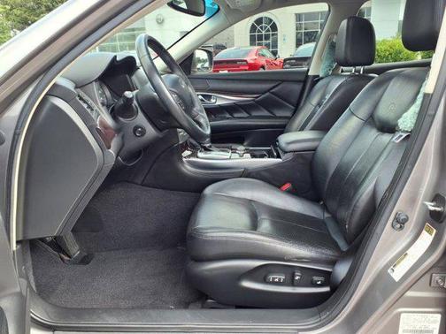 2011 INFINITI M37 Base