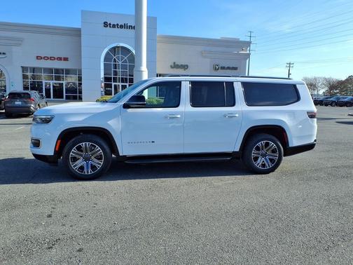 2024 Jeep Wagoneer L Series II 4x2
