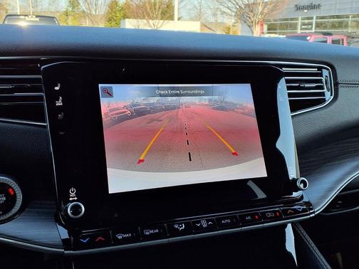 2024 Jeep Wagoneer L Series II 4x2