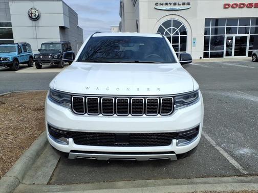 2024 Jeep Wagoneer L Series II 4x2