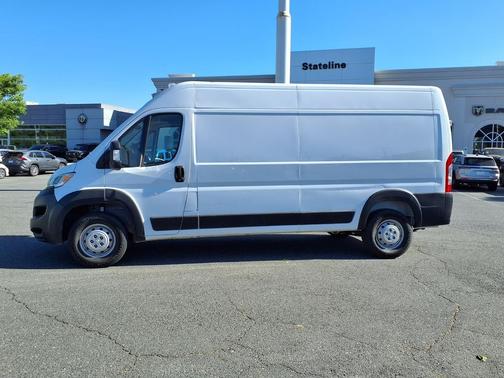 Bright White Clearcoat 2023 RAM ProMaster 2500 High Roof