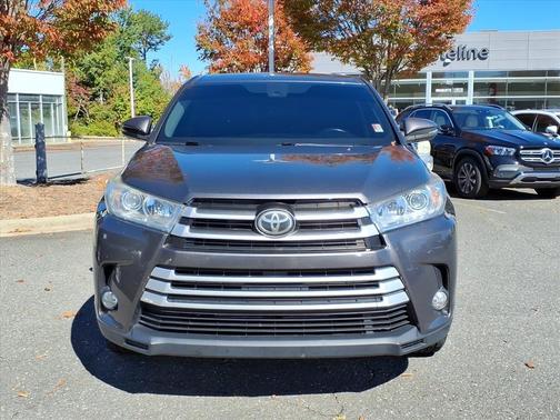 2019 Toyota Highlander LE Plus