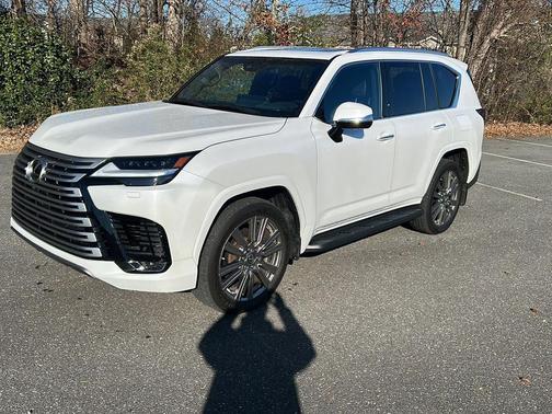 2022 Lexus LX 600 Ultra Luxury