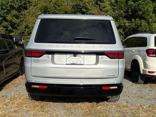 2024 Jeep Wagoneer Series II 4x2