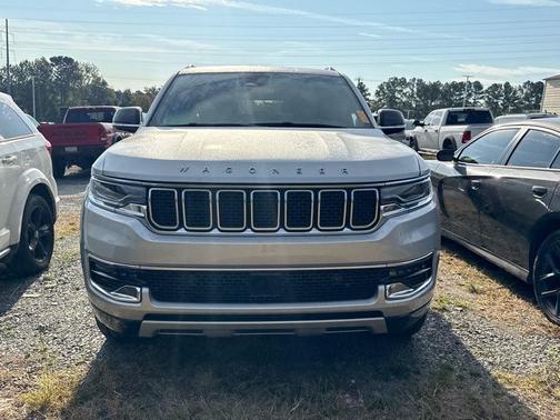 2024 Jeep Wagoneer Series II 4x2