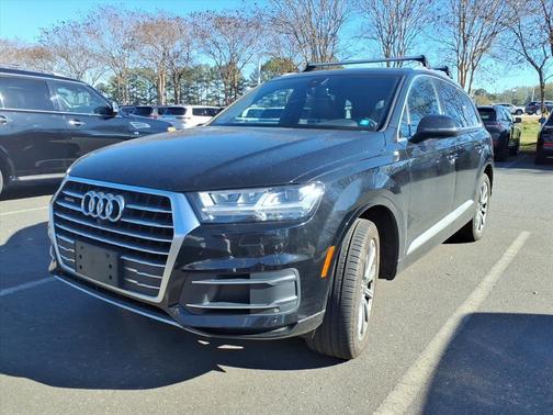 2019 Audi Q7 45 Premium Plus