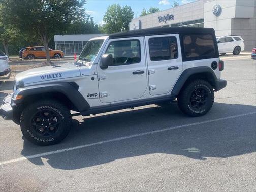 2022 Jeep Wrangler Willys