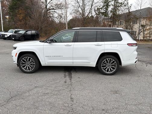 2021 Jeep Grand Cherokee L Summit Reserve