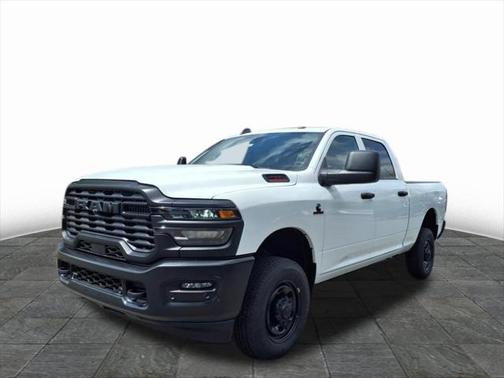 2025 RAM 2500 Tradesman Crew Cab 4x4 6'4' Box