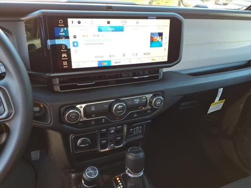 2026 Jeep Gladiator Sport