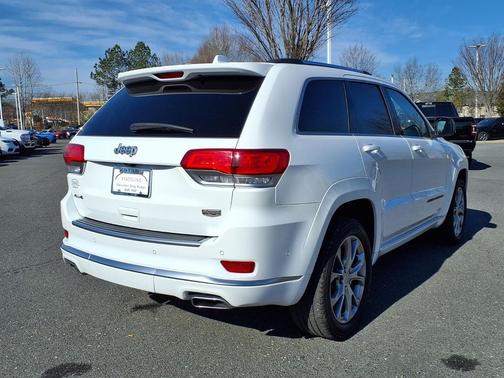 2021 Jeep Grand Cherokee Summit