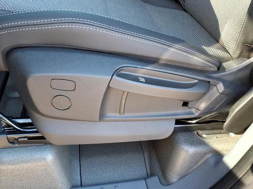 2025 INEOS Grenadier AWD