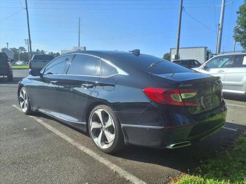 2019 Honda Accord Touring 2.0T