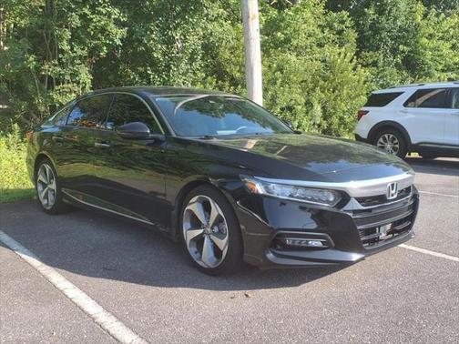2019 Honda Accord Touring 2.0T