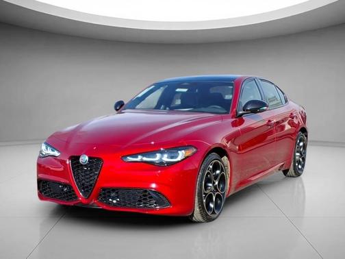 2025 Alfa Romeo Giulia Intensa AWD