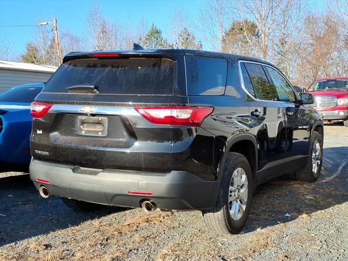 2021 Chevrolet Traverse LS