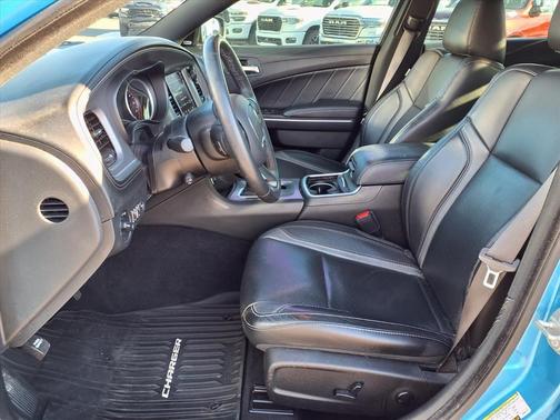 B5 Blue Pearlcoat 2023 Dodge Charger SXT