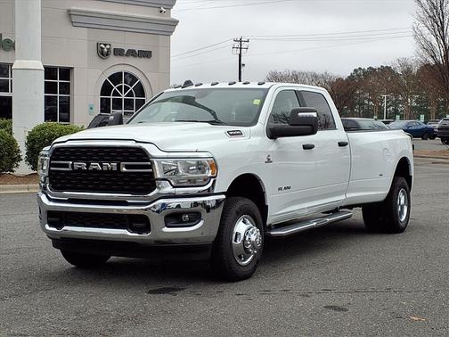 2024 RAM 3500 Big Horn Crew Cab 4x4 8' Box