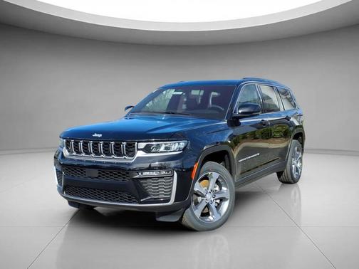 Diamond Black Crystal Pearlcoat 2026 Jeep Grand Cherokee L Limited