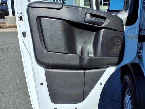 2025 RAM ProMaster 2500 Tradesman