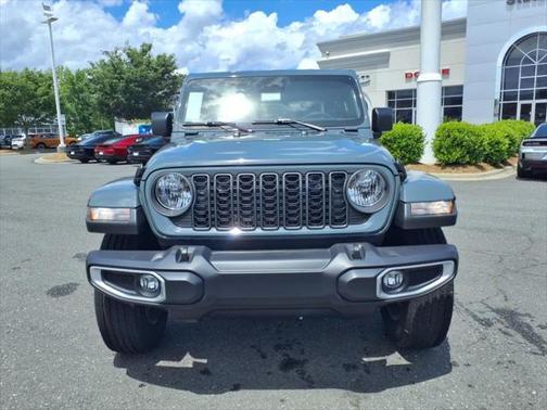 2025 Jeep Gladiator Sport S