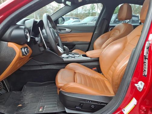2021 Alfa Romeo Giulia Ti