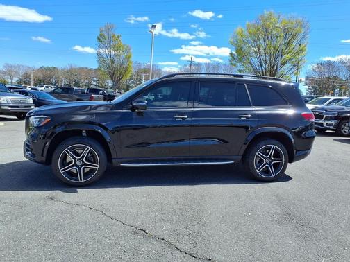 2023 Mercedes-Benz GLS 450 4MATIC